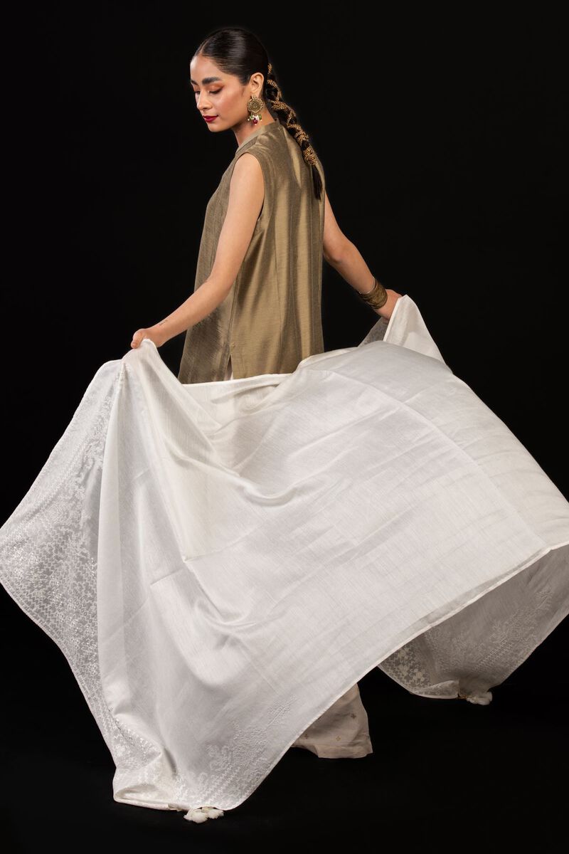  | Dupatta | Embroidered | null