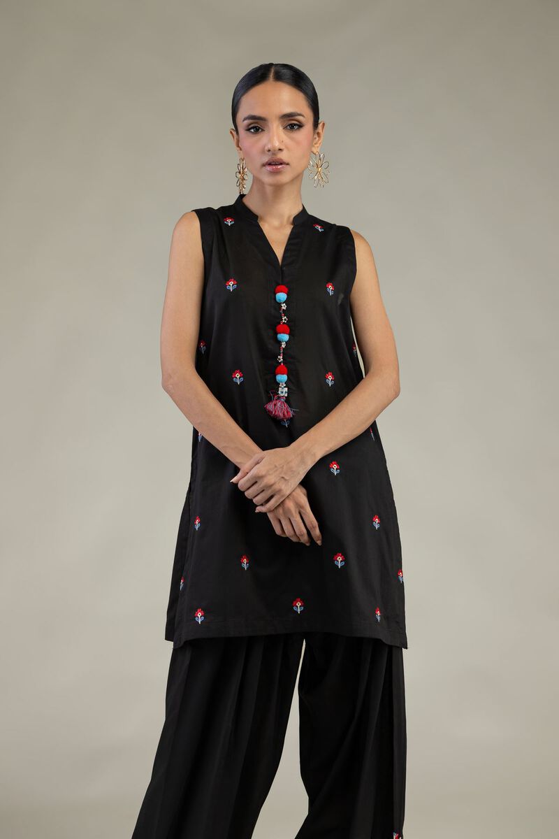Embroidered | Cambric | Black Sleeveless Kurta | USD 35.00