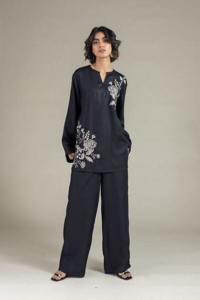  | Trousers | USD 20.00