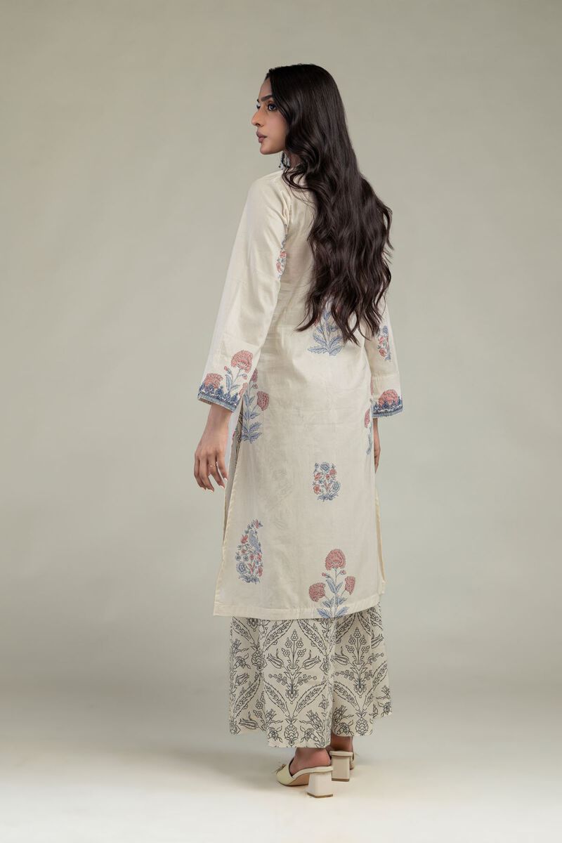 Embroidered | Cambric | Floral Cambric Kurta | USD 45.00