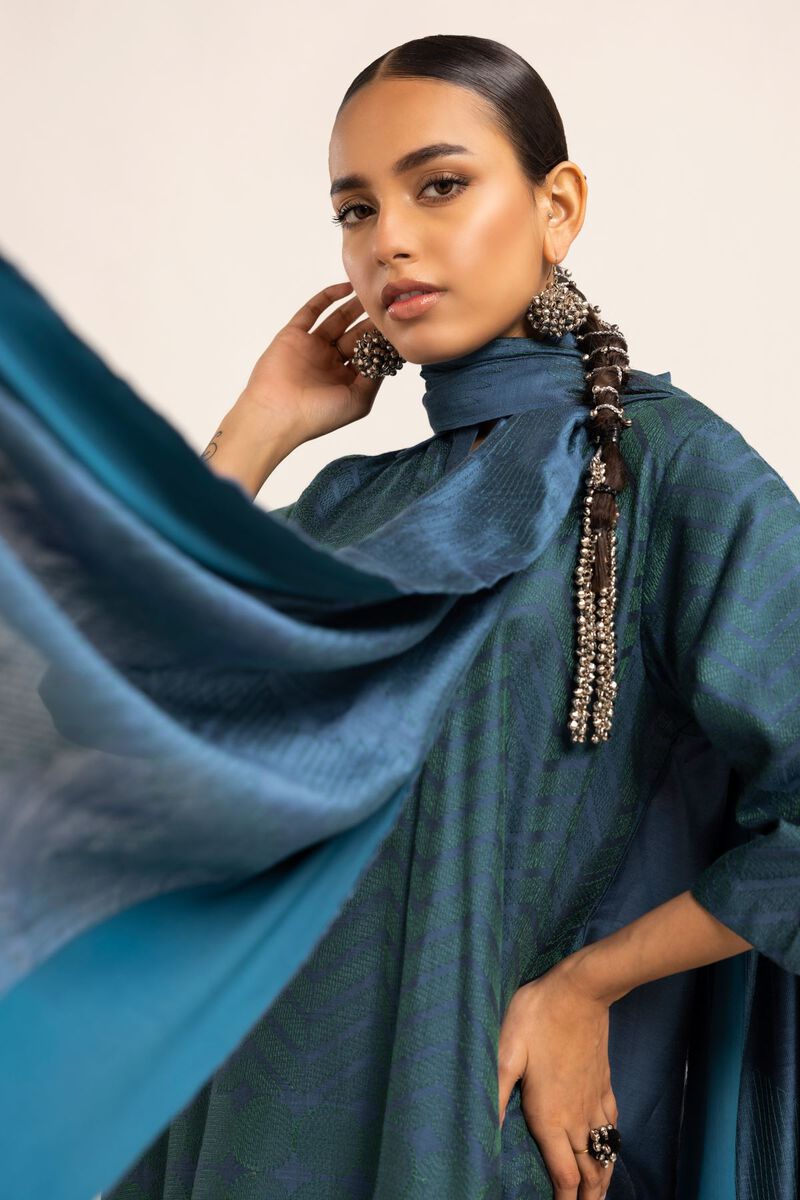  | Stole | Embroidered | null