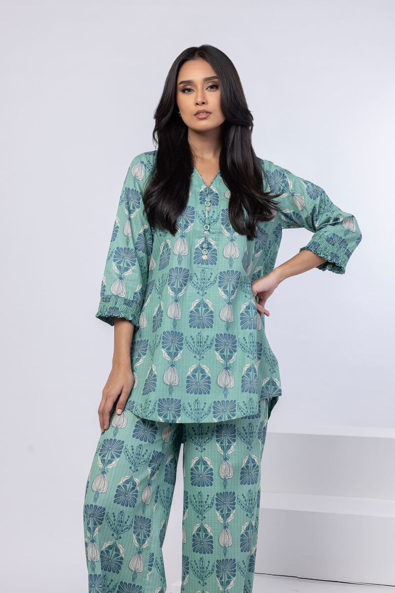 https://us.khaadi.com/dw/image/v2/BJTG_PRD/on/demandware.static/-/Sites-khaadi-master-catalog/default/dwf23812f4/images/hi-res/25-08-8e3-06ta_multi_1.jpg?sw=800&sh=1200