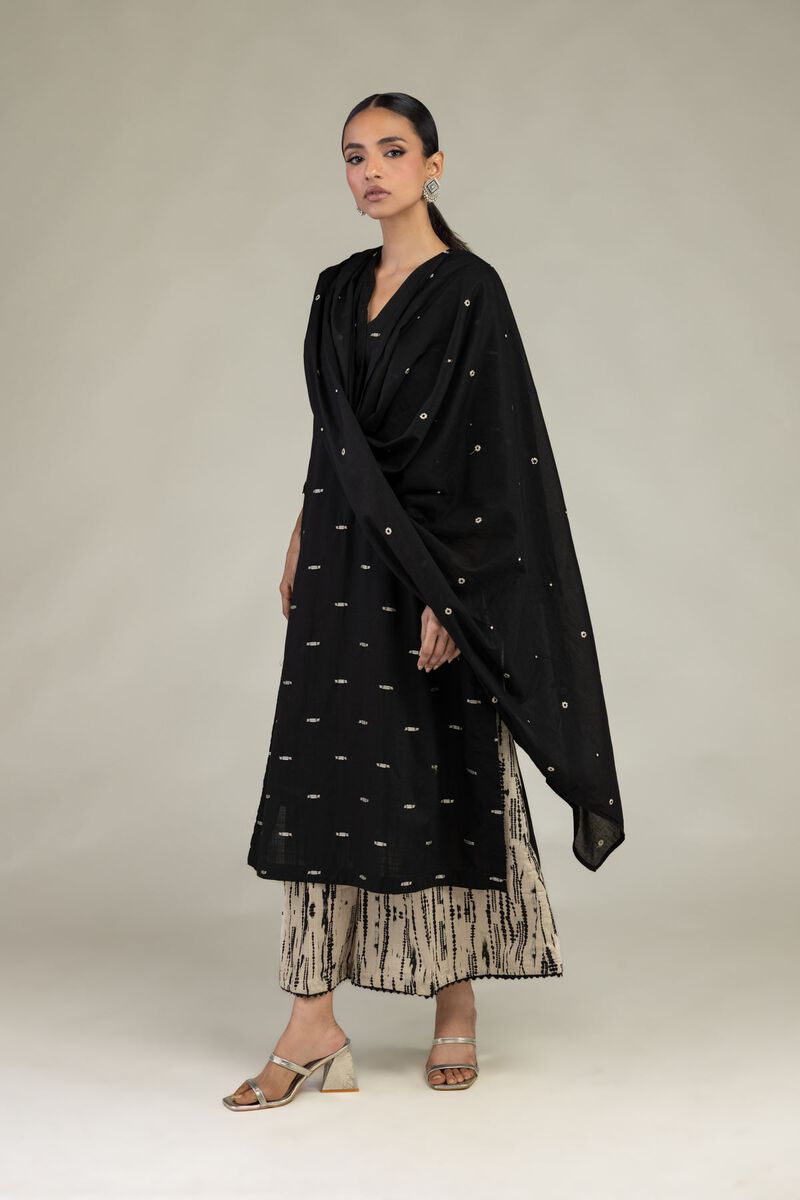 https://us.khaadi.com/dw/image/v2/BJTG_PRD/on/demandware.static/-/Sites-khaadi-master-catalog/default/dwf2d0bdd6/images/hi-res/1-26-226-b-d2_multi_1.jpg?sw=800&sh=1200