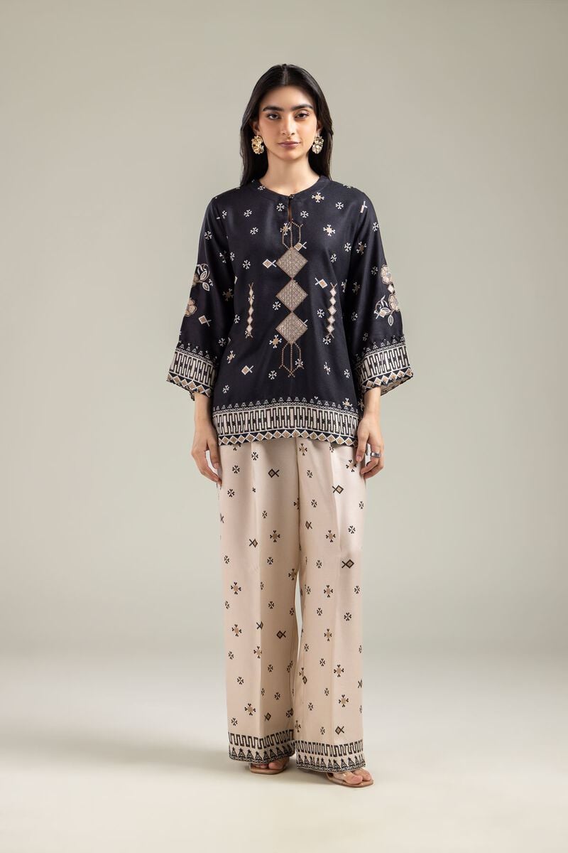 https://us.khaadi.com/dw/image/v2/BJTG_PRD/on/demandware.static/-/Sites-khaadi-master-catalog/default/dwf3496aa7/images/hi-res/6-26-201-b-c1_multi_1.jpg?sw=800&sh=1200