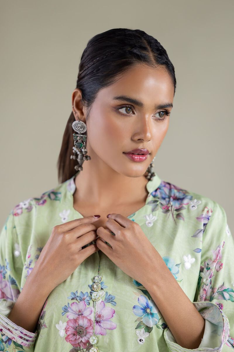 Embroidered | Viscose | Floral Scalloped Kurta | USD 35.00