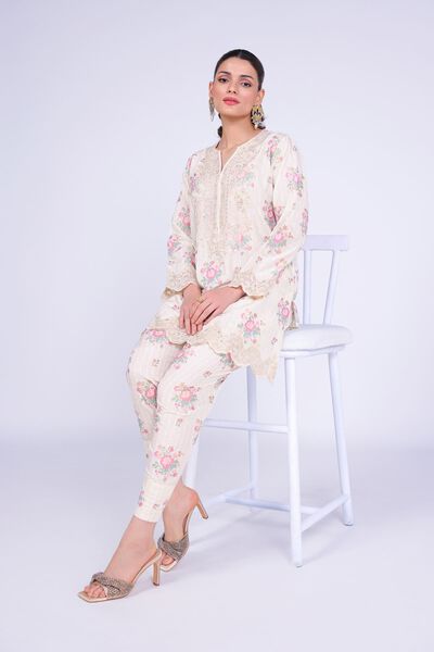 Embroidered | Raw Silk | Kurta | USD 55.00
