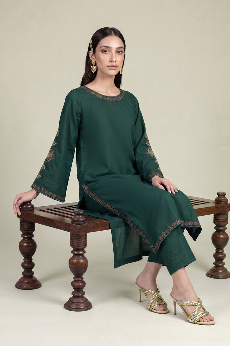 https://us.khaadi.com/dw/image/v2/BJTG_PRD/on/demandware.static/-/Sites-khaadi-master-catalog/default/dwf5abb3e5/images/hi-res/b1-2-26-106-a-c_multi_1.jpg?sw=800&sh=1200