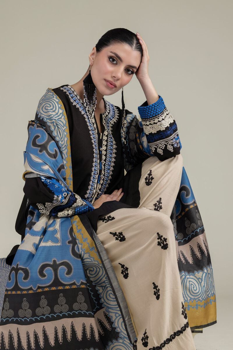 https://us.khaadi.com/dw/image/v2/BJTG_PRD/on/demandware.static/-/Sites-khaadi-master-catalog/default/dwf65bc520/images/hi-res/2-26-204-c-f1_multi_1.jpg?sw=800&sh=1200