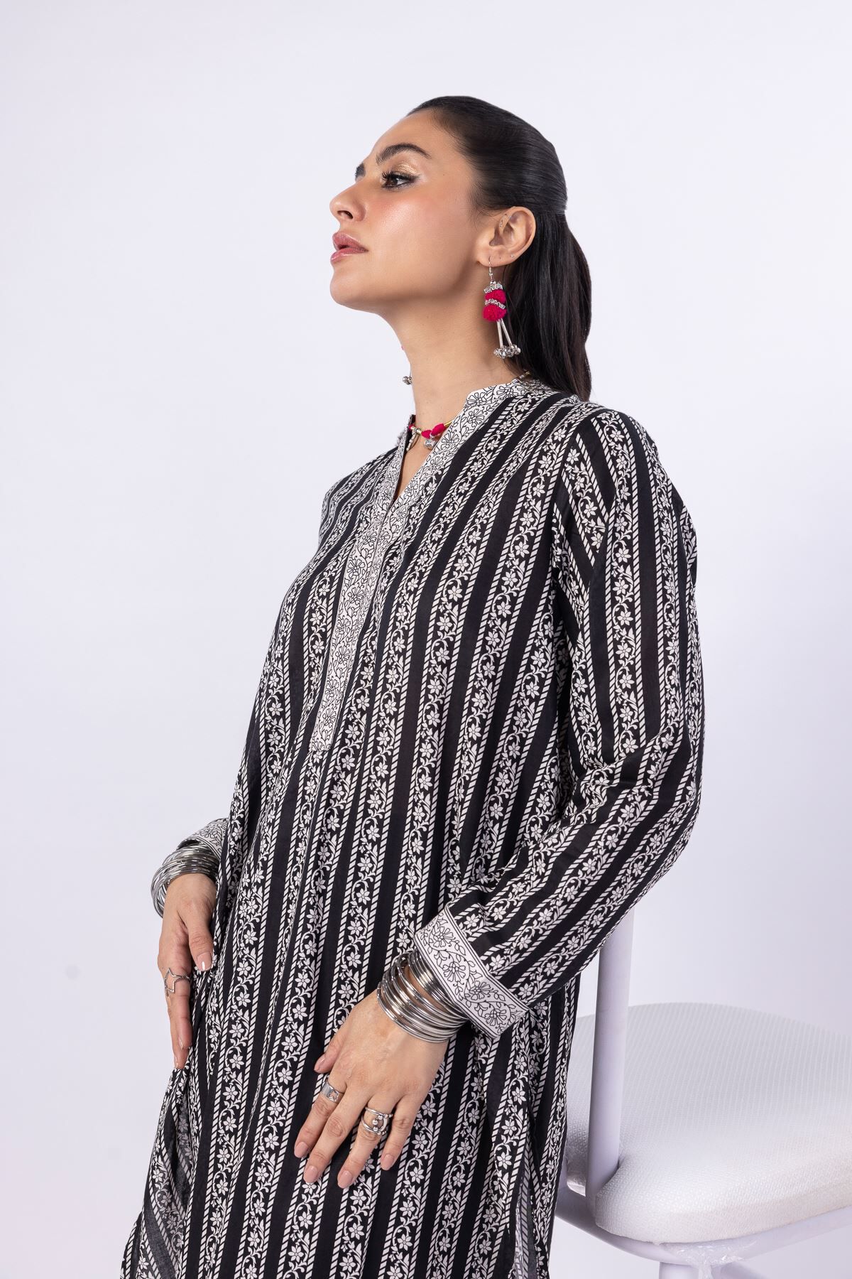 Buy Kurta | 0.0 N/A | 25-04E43-04TA-VG_MULTI | Khaadi United States
