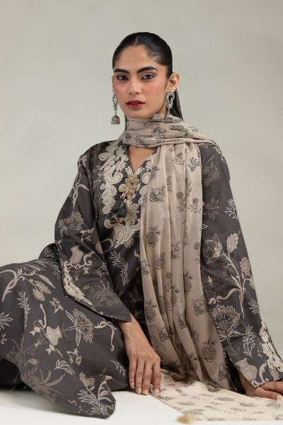 Embroidered | Cambric | Cambric Longline Kurta | USD 40.00