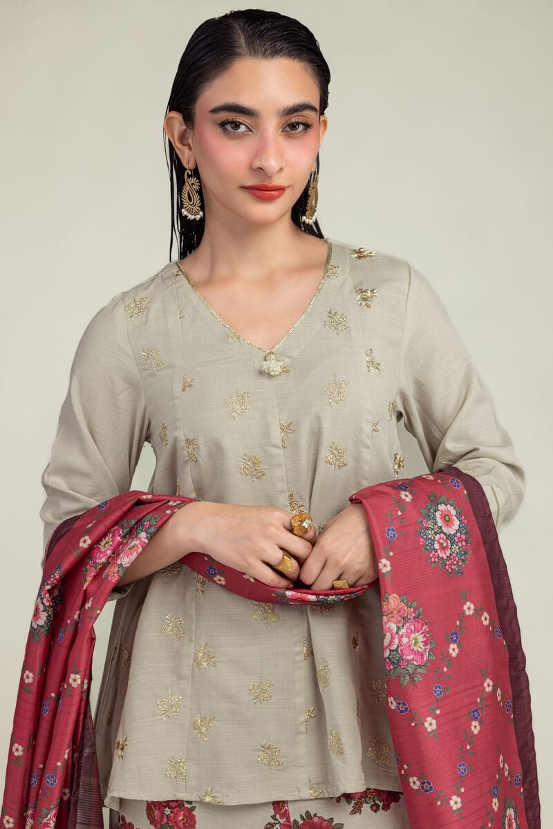 https://us.khaadi.com/dw/image/v2/BJTG_PRD/on/demandware.static/-/Sites-khaadi-master-catalog/default/dwf701fbce/images/hi-res/2-26-201-c-e_multi_1.jpg?sw=800&sh=1200