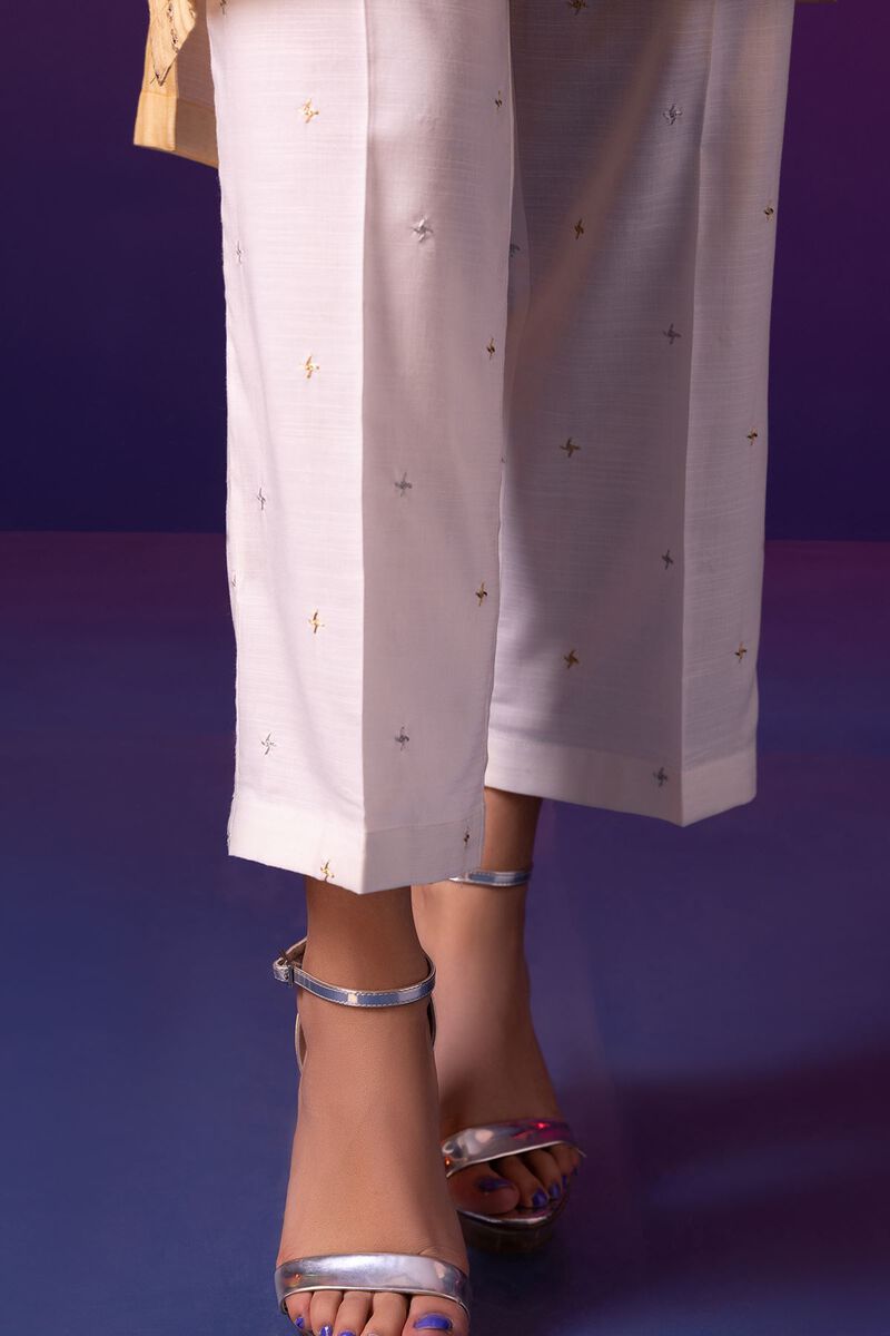  | Pants | Embroidered | null