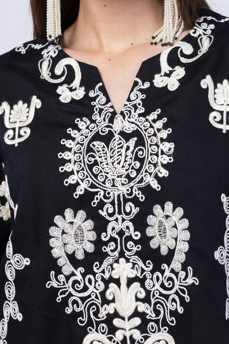 Embroidered | Crosshatch Raw Silk | Kurta | USD 45.00