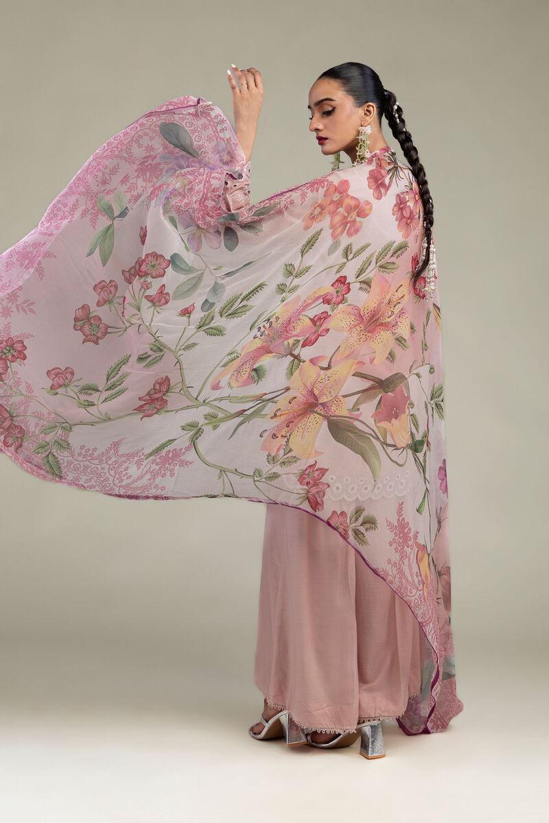 https://us.khaadi.com/dw/image/v2/BJTG_PRD/on/demandware.static/-/Sites-khaadi-master-catalog/default/dwf9b46488/images/hi-res/2-26-304-c-c1_multi_1.jpg?sw=800&sh=1200