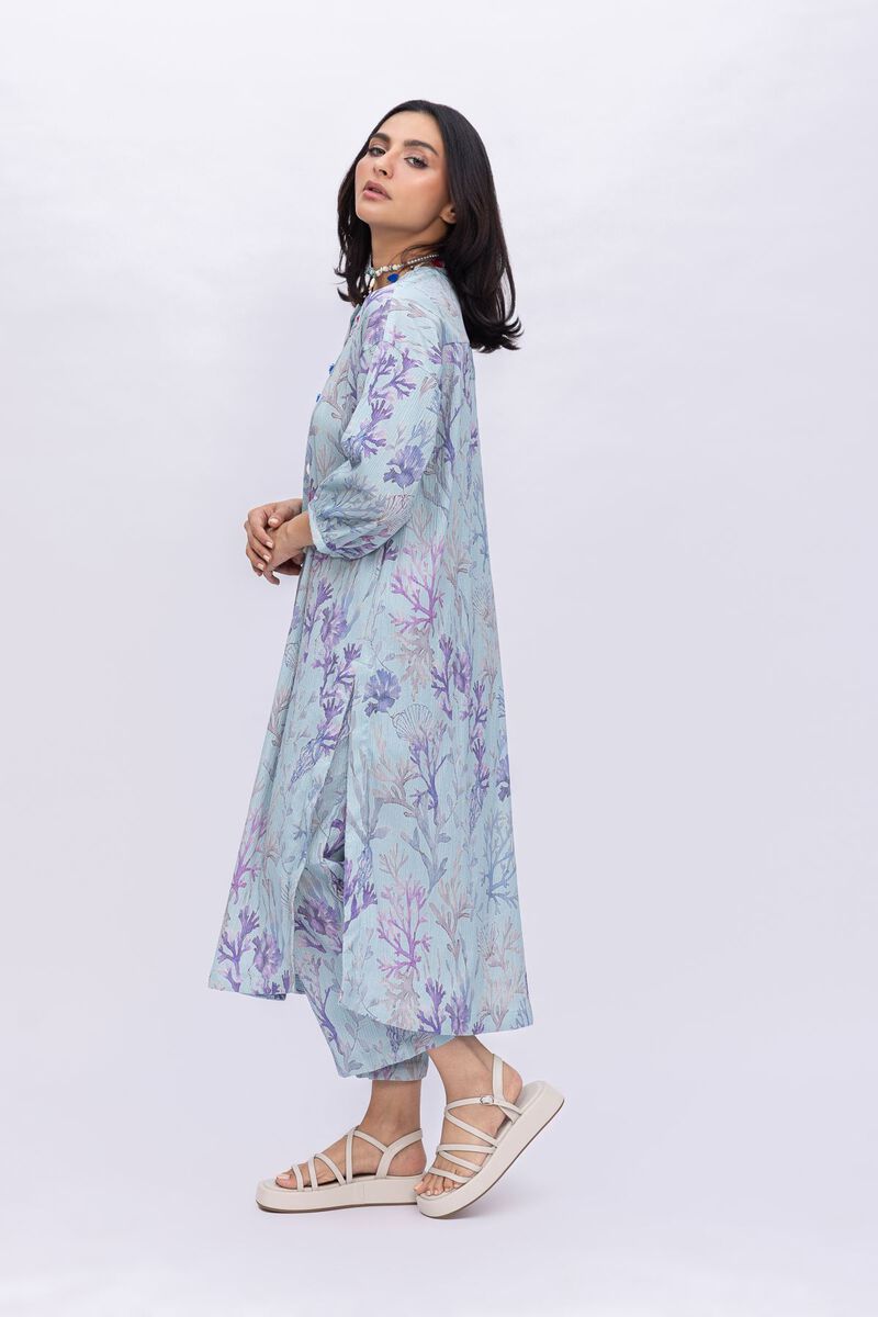 https://us.khaadi.com/dw/image/v2/BJTG_PRD/on/demandware.static/-/Sites-khaadi-master-catalog/default/dwf9f7f856/images/hi-res/25-04e48-03bb_multi_1.jpg?sw=800&sh=1200