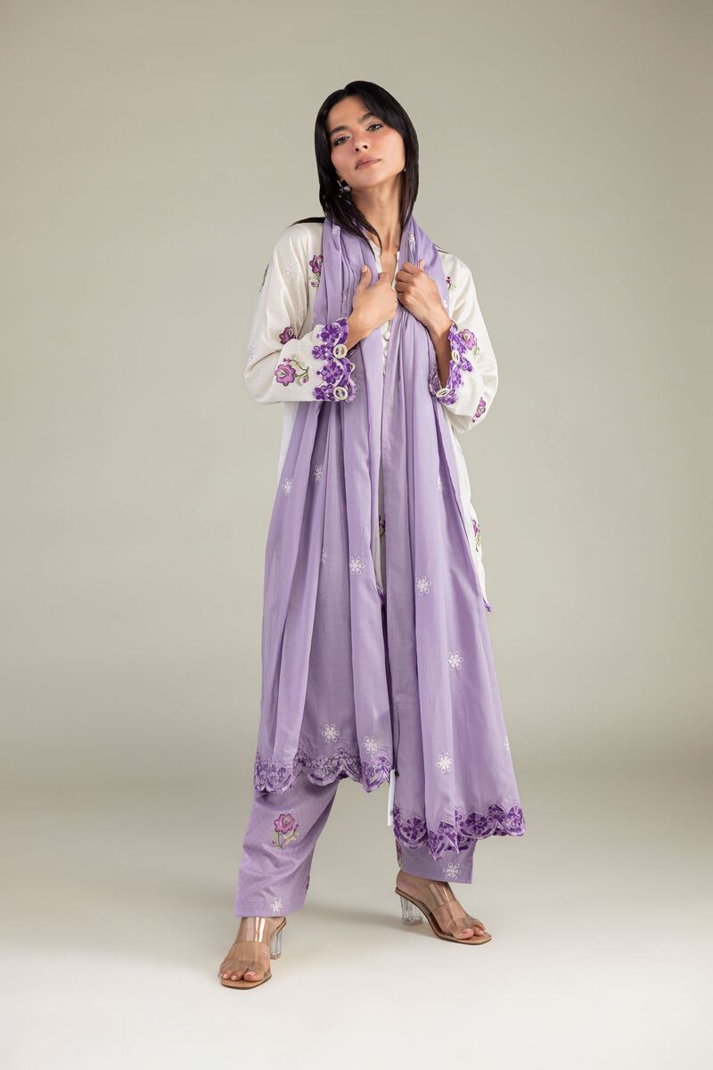 https://us.khaadi.com/dw/image/v2/BJTG_PRD/on/demandware.static/-/Sites-khaadi-master-catalog/default/dwfaf7fada/images/hi-res/r-1-26-108-b-b_multi_1.jpg?sw=800&sh=1200
