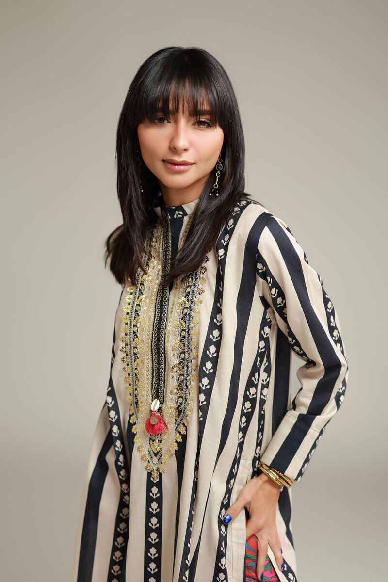 Embroidered | Cambric | Floral Cambric Kurta | USD 35.00
