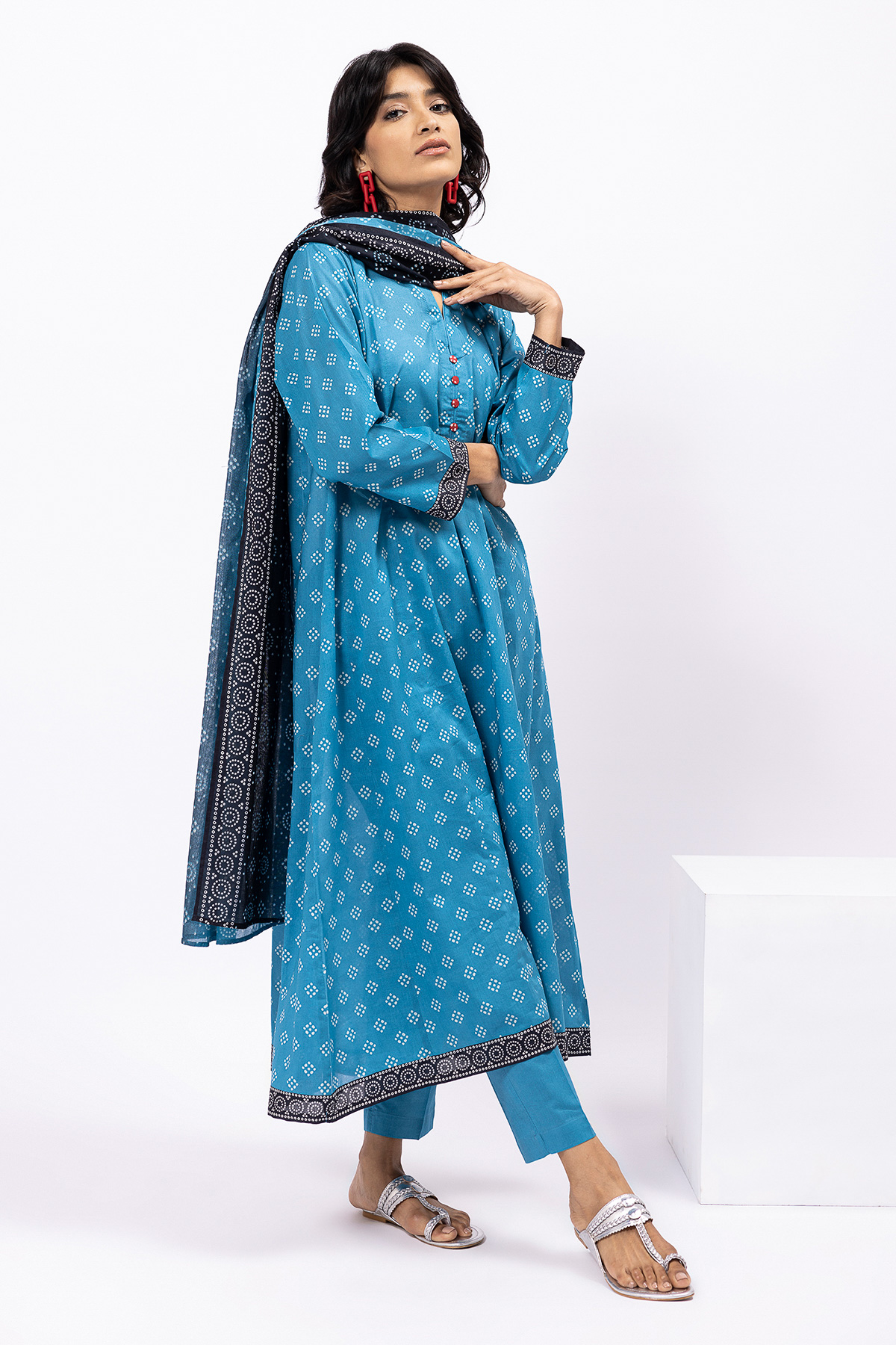 Buy Fabrics 3 Piece Suit | 24.00 USD | 1001767455 | Khaadi United States