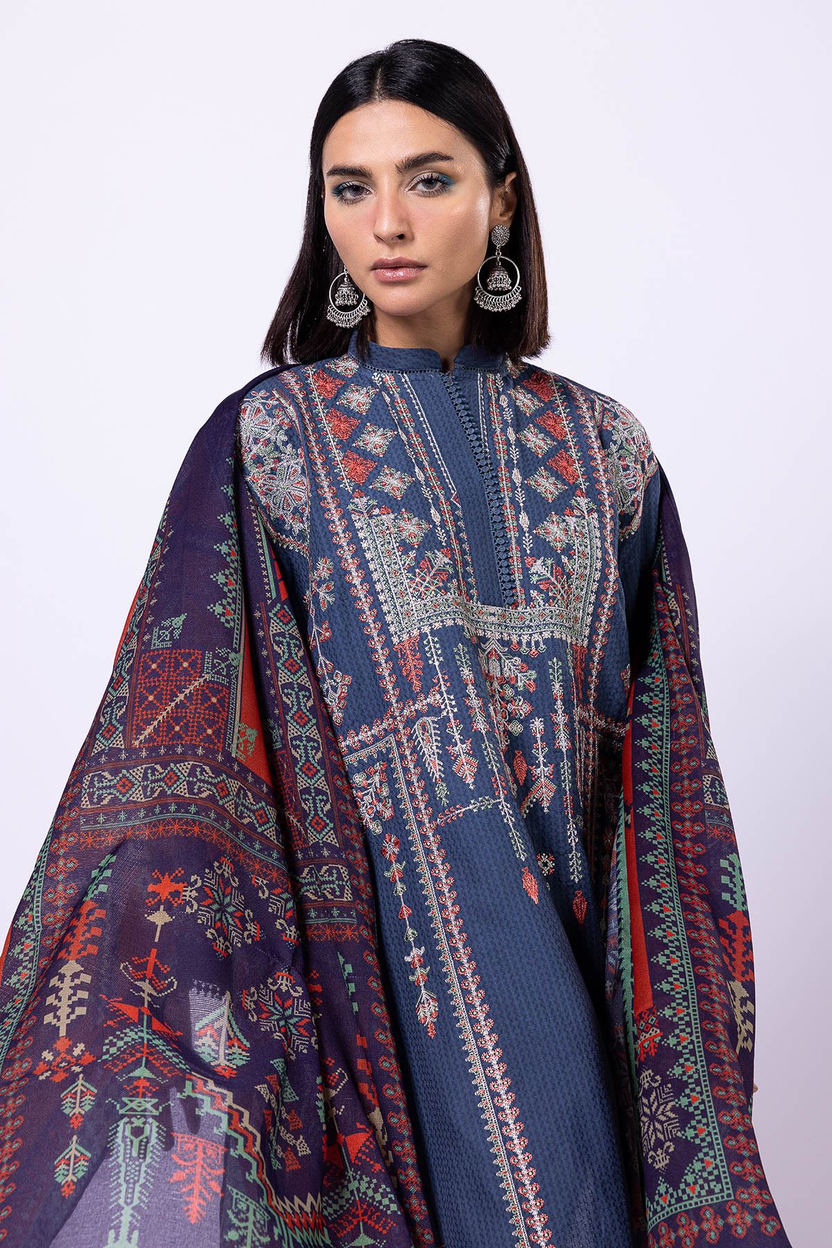 Buy Fabrics 3 Piece Suit | 21.00 USD | 1001749776 | Khaadi United States