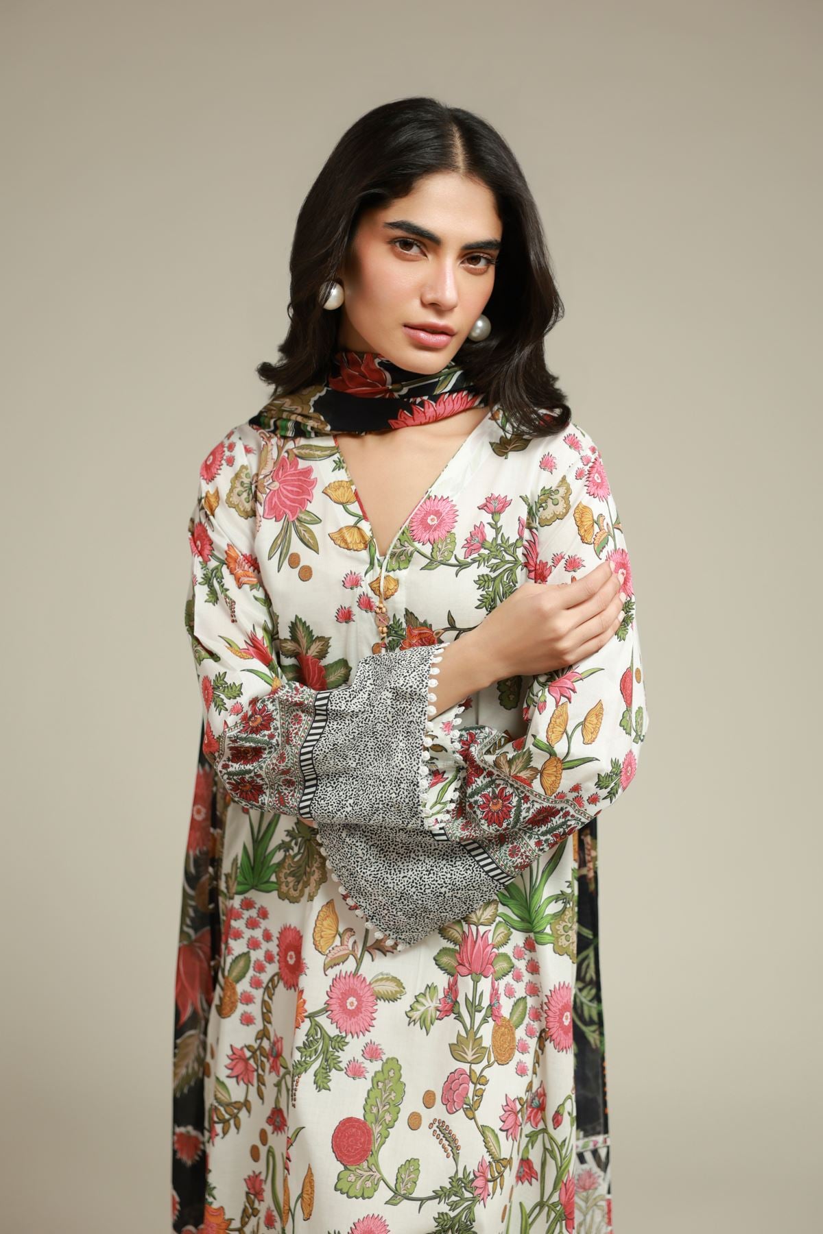 Buy Floral Tailored 3-Piece | 0.0 N/A | T-A22-26-110FD1-VG_MULTI