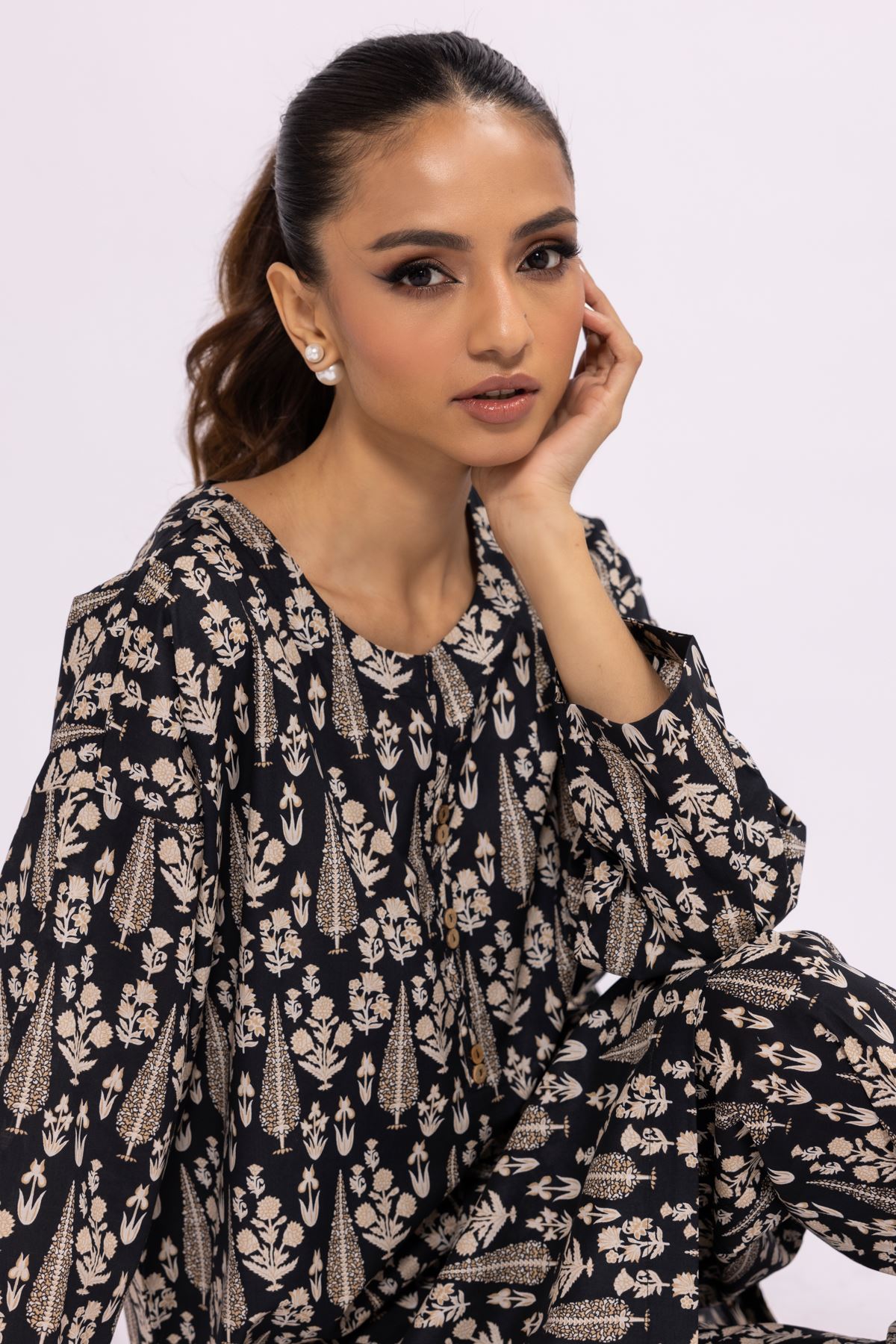 Buy Kurta 6.00 USD 1001767879 Khaadi United States