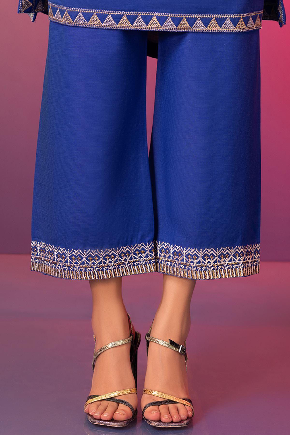 Buy Pants | Embroidered | 4.80 USD | 1001749155 | Khaadi United States