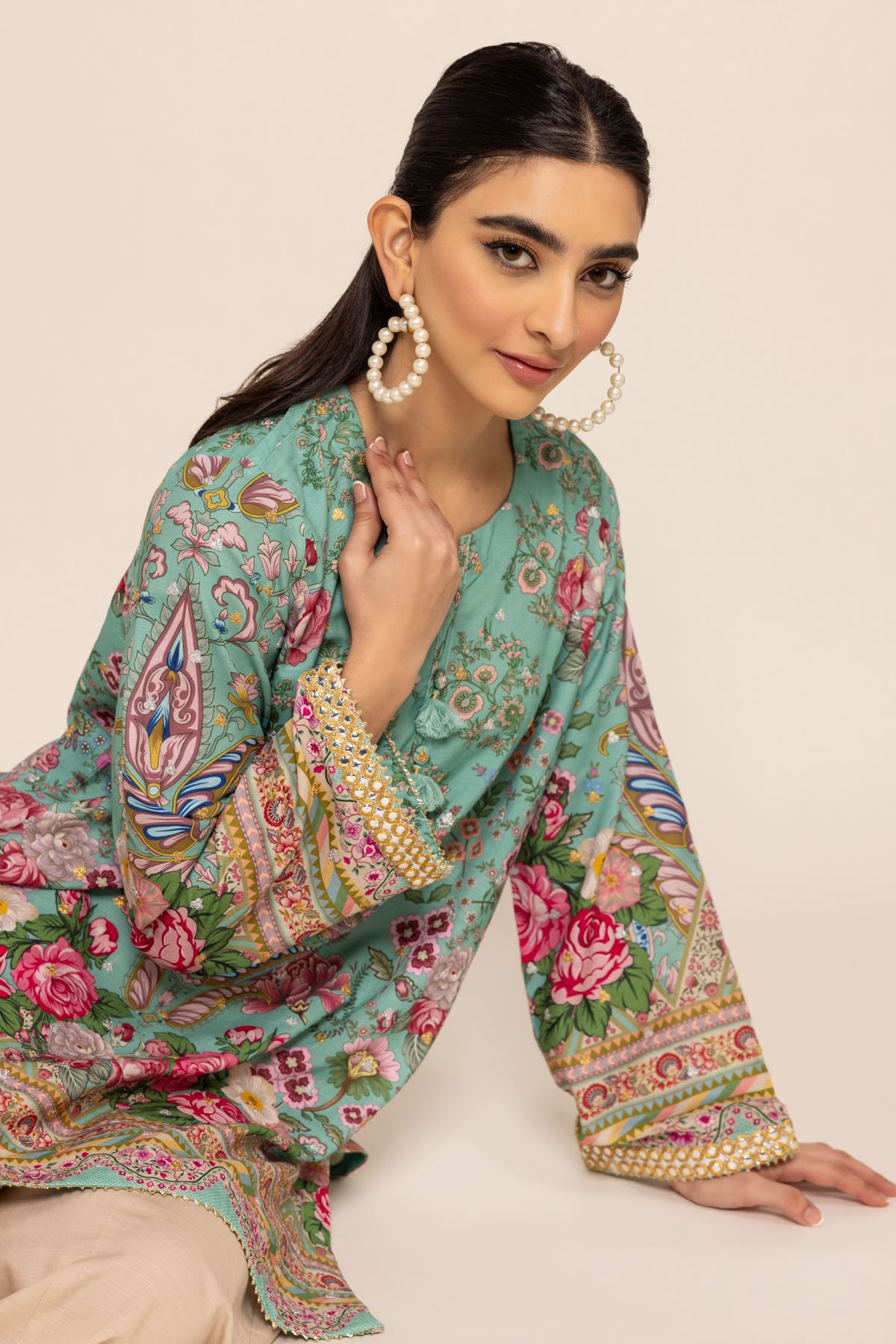 Buy Kurta Embroidered 16.00 USD 1001791436 Khaadi United States